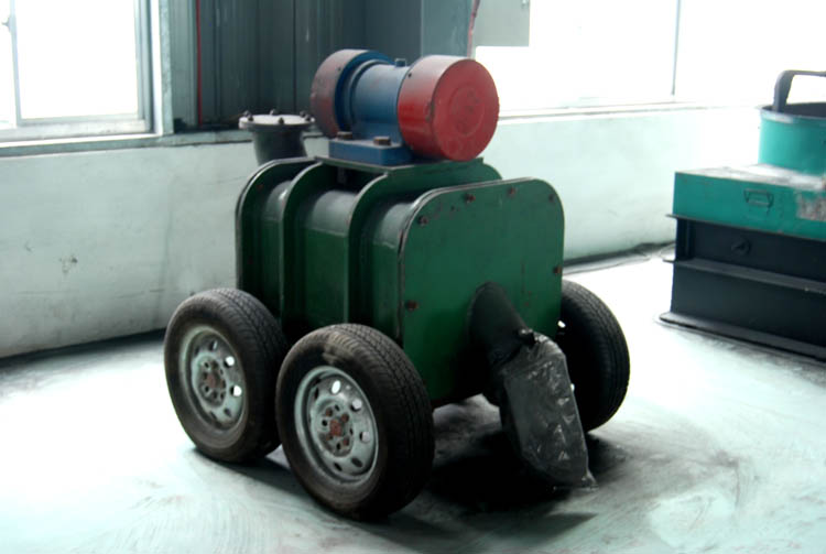 100KG���ĥ�ϙC